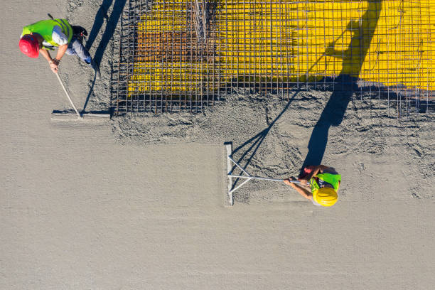 Best Commercial Concrete Services in Three Rivers, MI